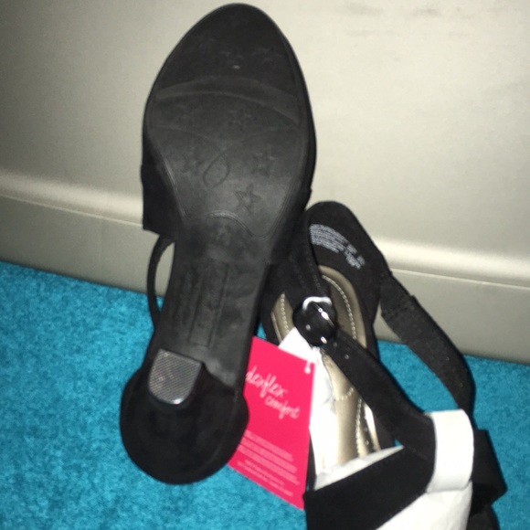 ❤️❤️  NWT comfortable shoes Black Beauty Shoes - Picture 4 of 10